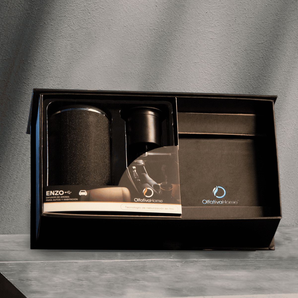 Enzo Diffuser Kit & 3 fragrances of 10 ml